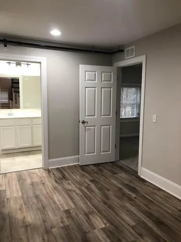 $2,300 | 10369 Highway 17, McClellanville, SC 29458