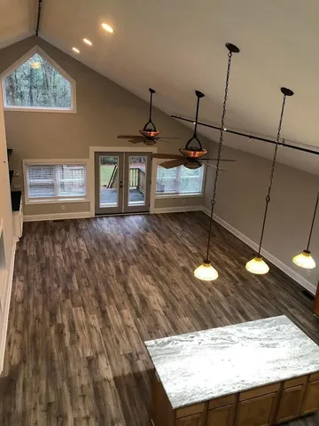 $2,300 | 10369 Highway 17, McClellanville, SC 29458