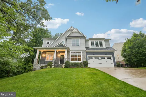 $2,400,000 | 2336 North Oak Street, Falls Church, VA 22046