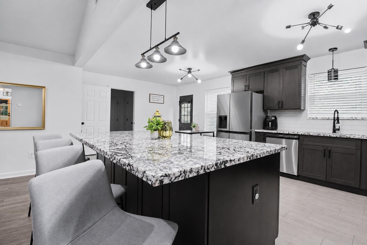 625 Goodhue Road Beaumont, TX 77706 - Photo 8 of 20