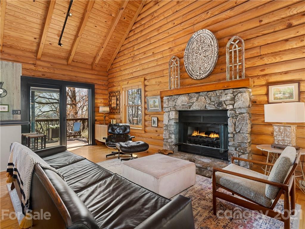 222 Valley View Lane Tryon, NC 28782 - Photo 8 of 44 Gallery Image 8