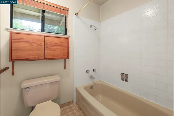 $1,350,000 | 31 Oak Knoll Loop, Walnut Creek, CA 94596