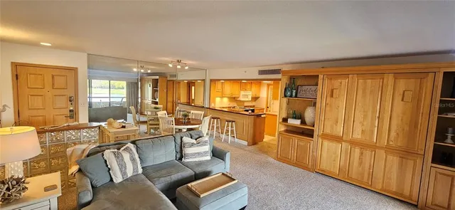 $1,800 | 36750 Highway 19, Unit 4302, Palm Harbor, FL 34684