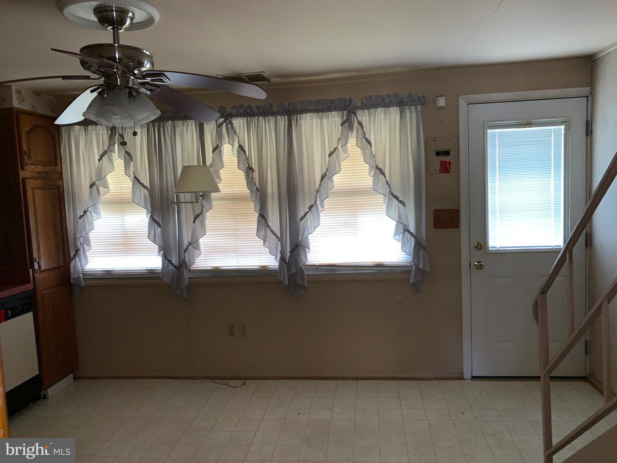 4422 Annapolis Road Halethorpe, MD 21227 - Photo 5 of 10