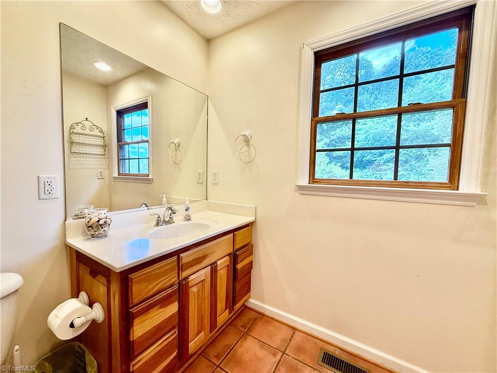 5354 Amick Road Julian, NC 27283 - Photo 20 of 41 Gallery Image 20