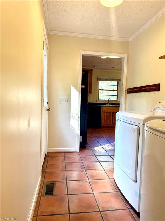 5354 Amick Road Julian, NC 27283 - Photo 8 of 41 Gallery Image 8