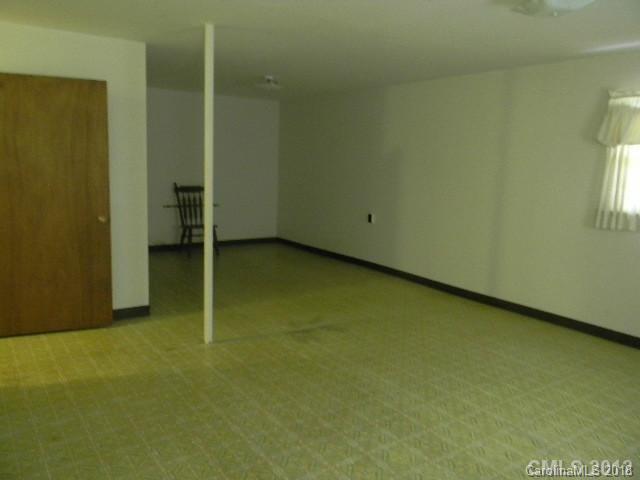 628 Loray Farm Road Dallas, NC 28034 - Photo 26 of 35 an empty room with windows