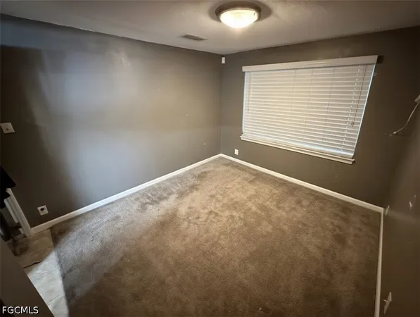 $165,000 | 815 Riverside Drive, Moore Haven, FL 33471