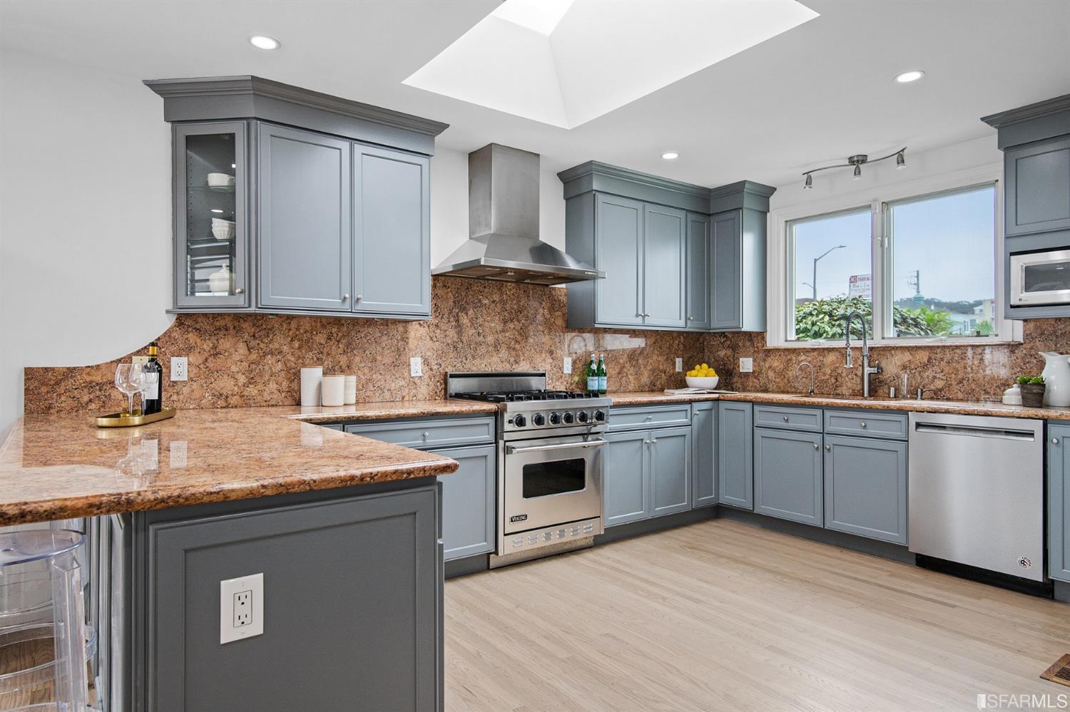 100 Meadowbrook Drive San Francisco, CA 94132 - Photo 16 of 40