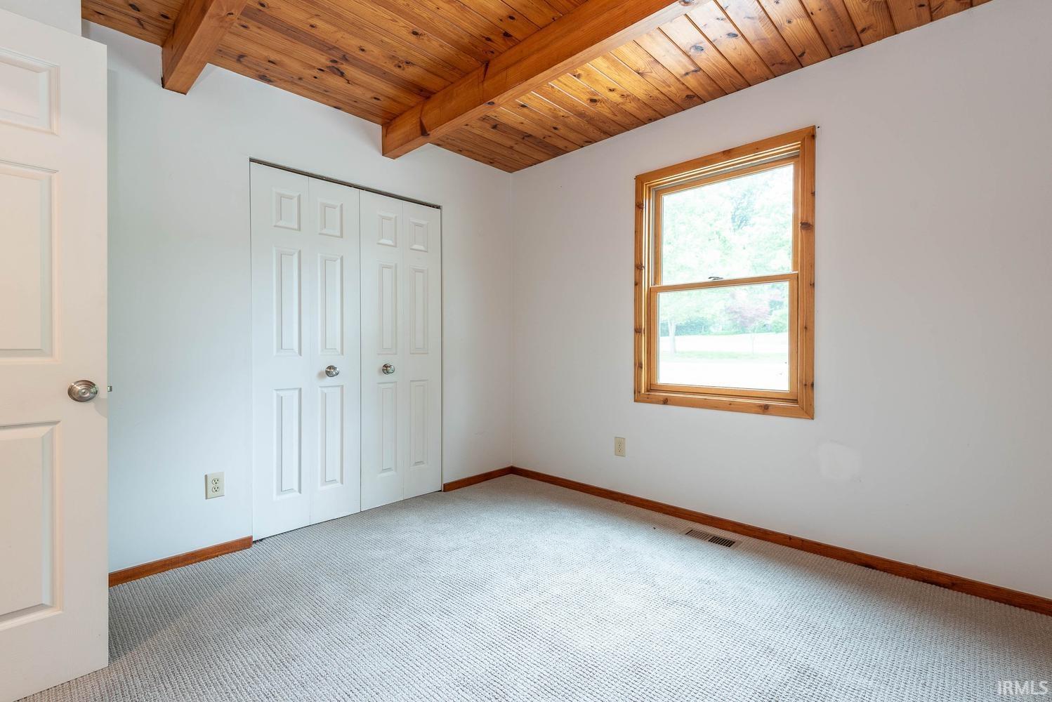 3850 South Snoddy Road Bloomington, IN 47401 - Photo 19 of 36