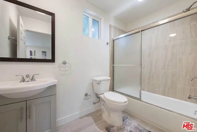 $5,400 | 1444 East 20th Street, Los Angeles, CA 90011