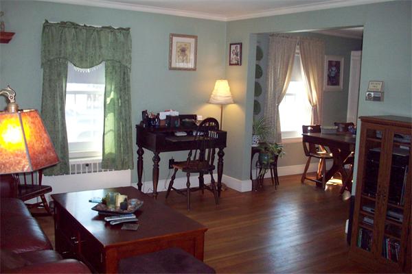 7 Birmingham Road Worcester, MA 01606 - Photo 2 of 18 Gallery Image 2