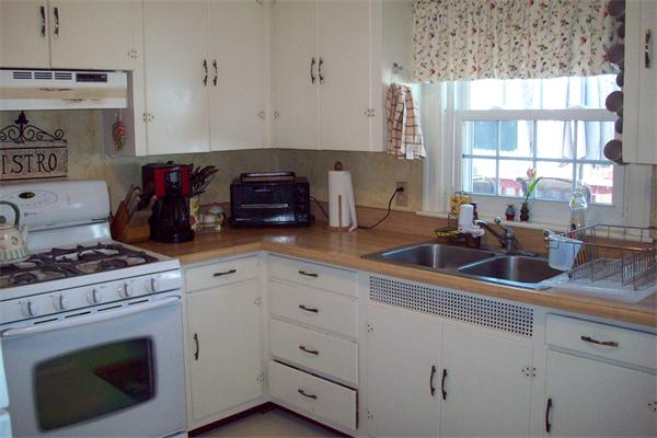 7 Birmingham Road Worcester, MA 01606 - Photo 5 of 18 Gallery Image 5