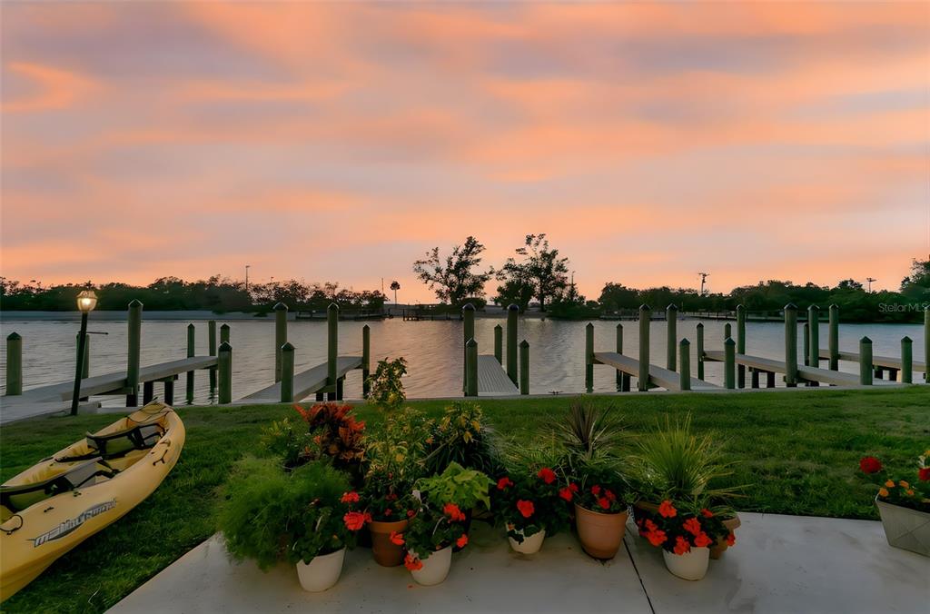 9000 Midnight Pass Road, Unit 5 Sarasota, FL 34242 - Photo 8 of 70 Gallery Image 8