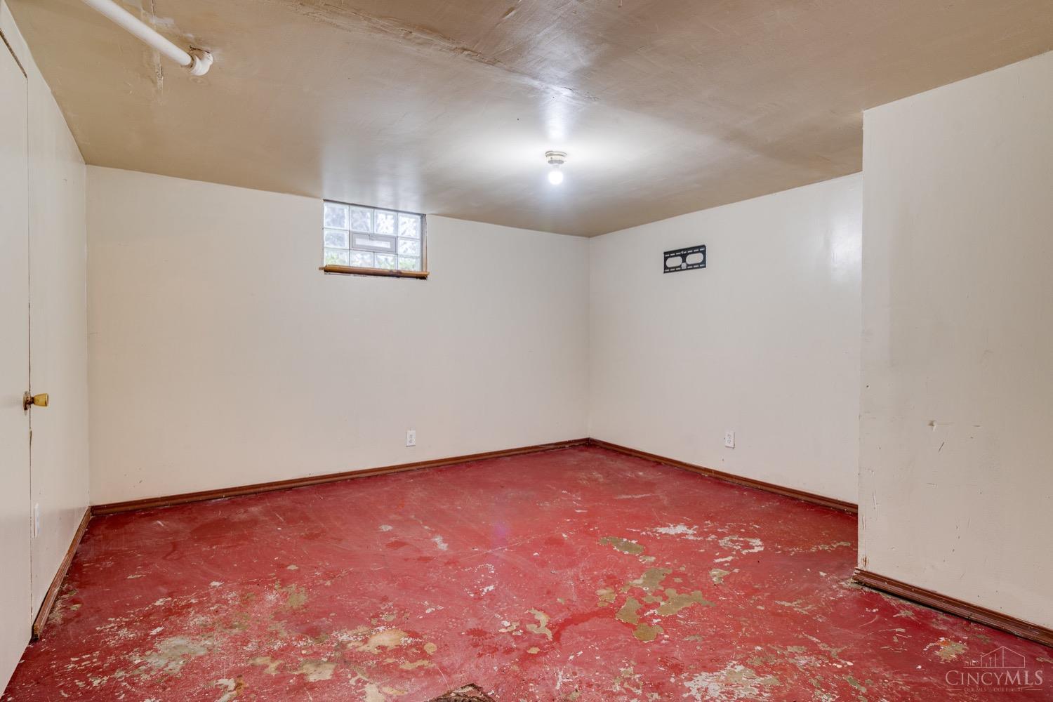 6008 Wiehe Road Cincinnati, OH 45237 - Photo 13 of 19 Gallery Image 13