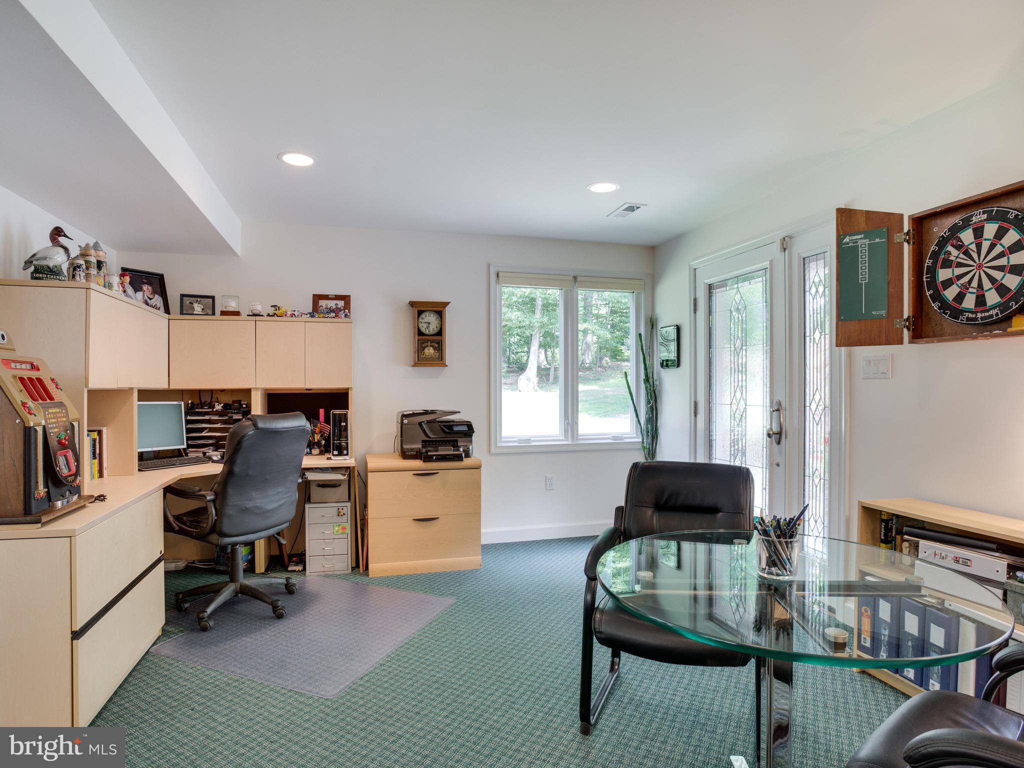5820 Huntingtown Road Huntingtown, MD 20639 - Photo 24 of 30 Office w separate entrance.