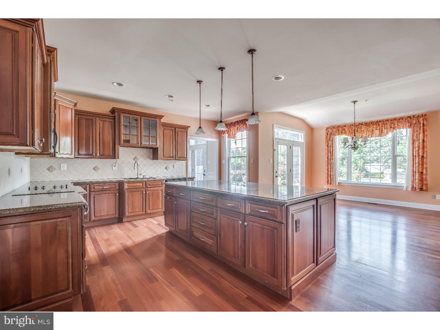 474 Beatty Road Springfield, PA 19064 - Photo 3 of 25