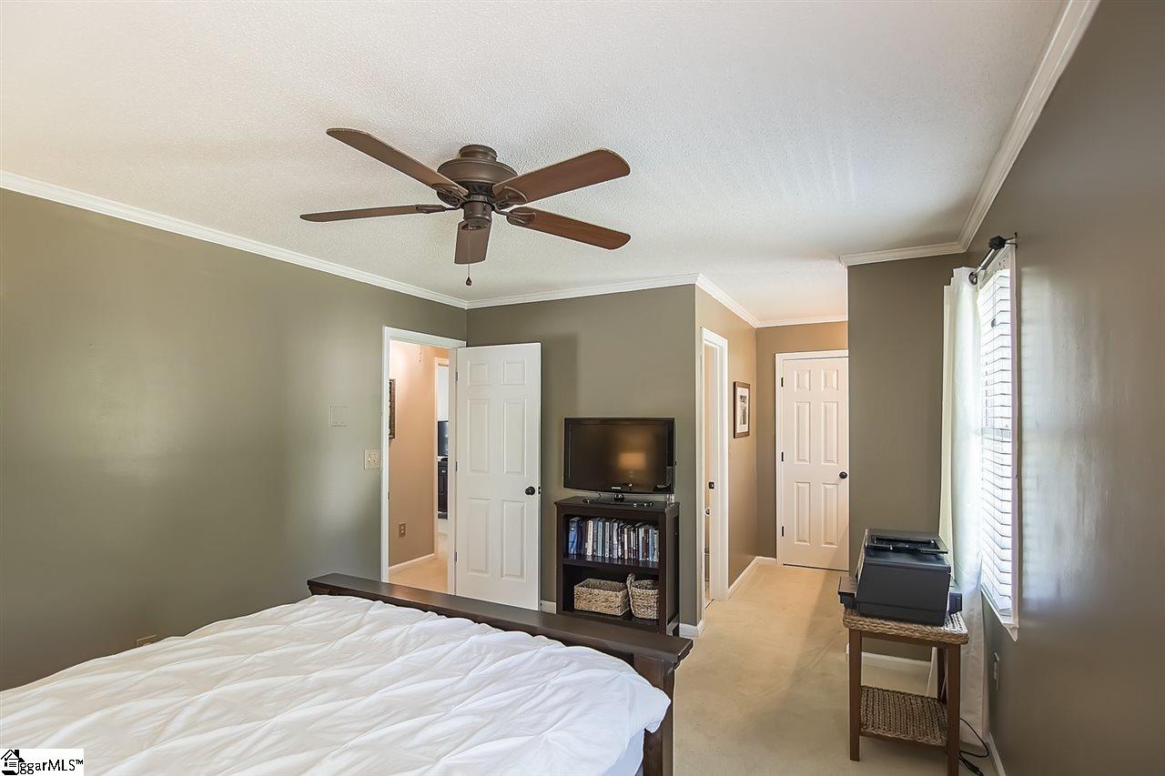607 Lenhardt Road Greenville, SC 29611 - Photo 18 of 31 Gallery Image 18