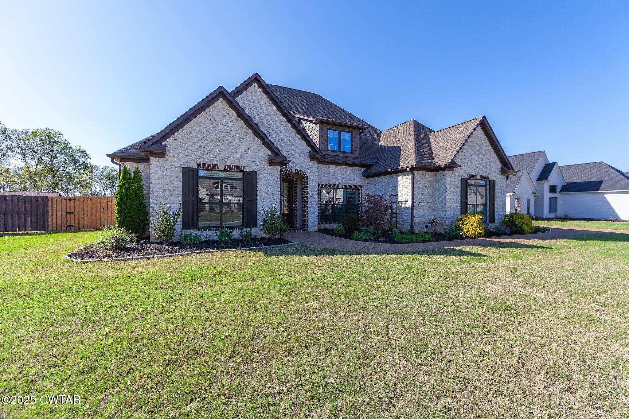 35 Westhaven Place Jackson, TN 38305 - Photo 2 of 38 Completed-84