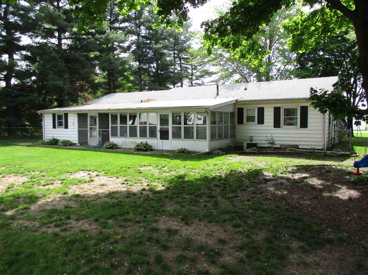 1589 Sweetgum Road Rochester, IN 46975 - Photo 7 of 9