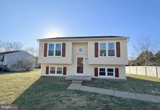 $379,000 | 8006 Blossom Wood Court, Fredericksburg, VA 22407