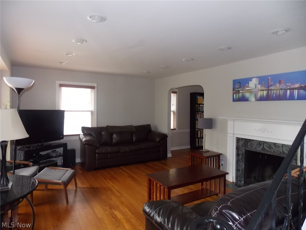 3936 Elmwood Road Cleveland Heights, OH 44121 - Photo 13 of 35