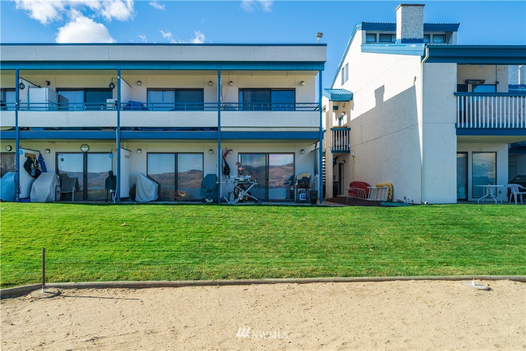 60 South Lakeshore Road Chelan, WA 98816 - Photo 21 of 25 Gallery Image 21