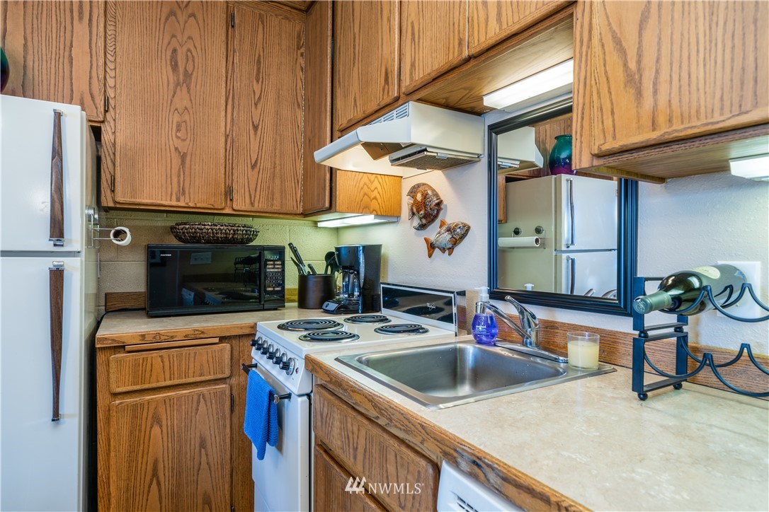 60 South Lakeshore Road Chelan, WA 98816 - Photo 6 of 25 Gallery Image 6