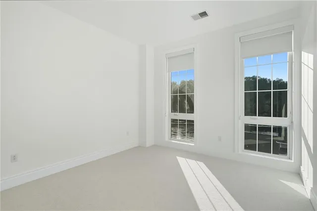 $1,433,000 | 1 1st Street, Unit 413, Oakmont, PA 15139