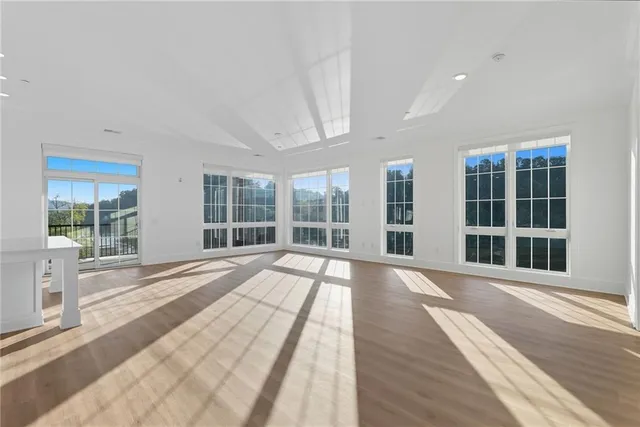 $1,433,000 | 1 1st Street, Unit 413, Oakmont, PA 15139