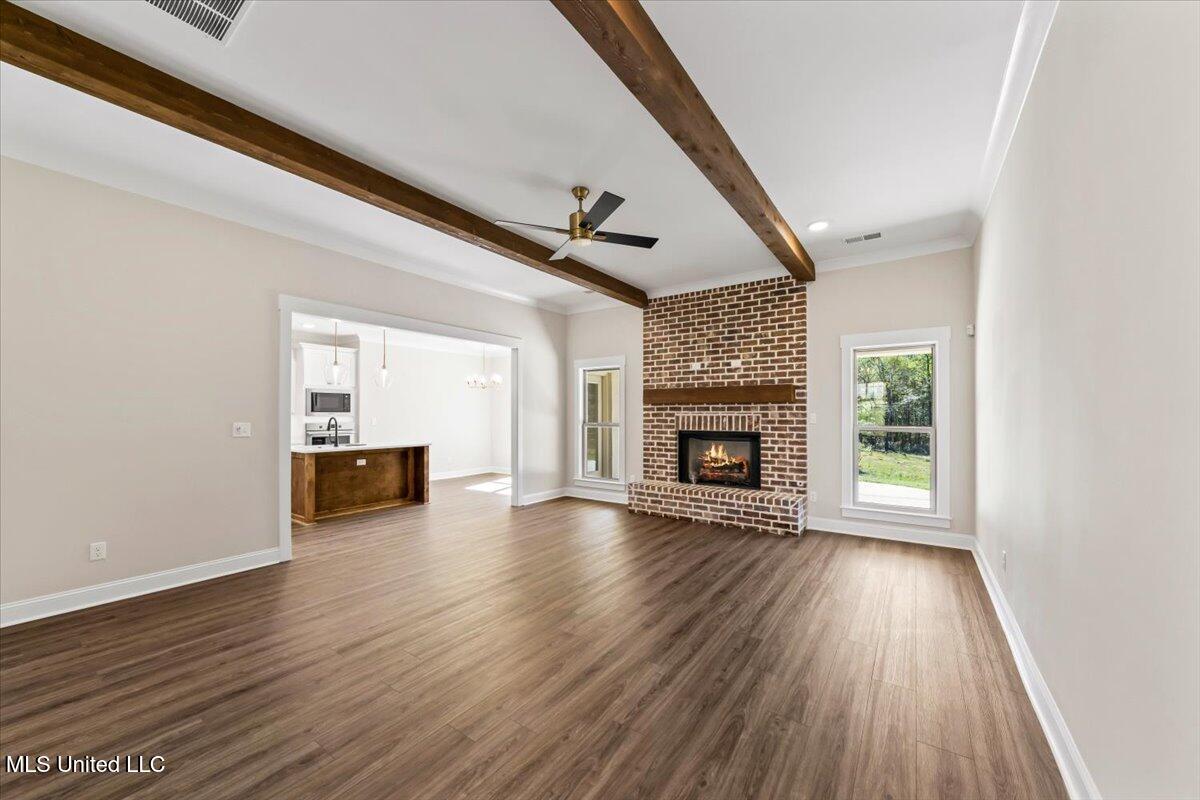 14691 Hidden Loop Byhalia, MS 38611 - Photo 11 of 66 Great Room b