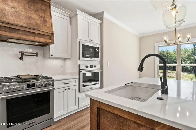 $560,000 | 14691 Hidden Loop, Byhalia, MS 38611