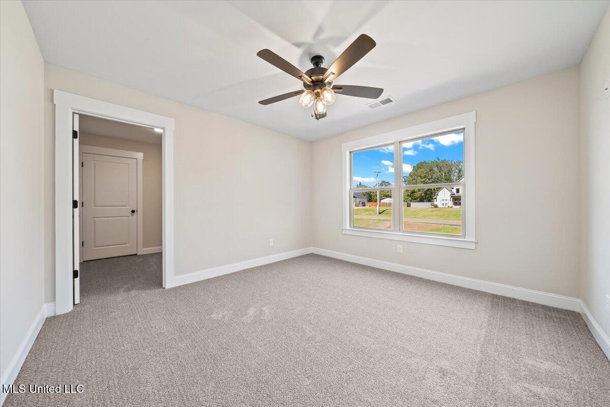 14691 Hidden Loop Byhalia, MS 38611 - Photo 42 of 66 Bedroom 3