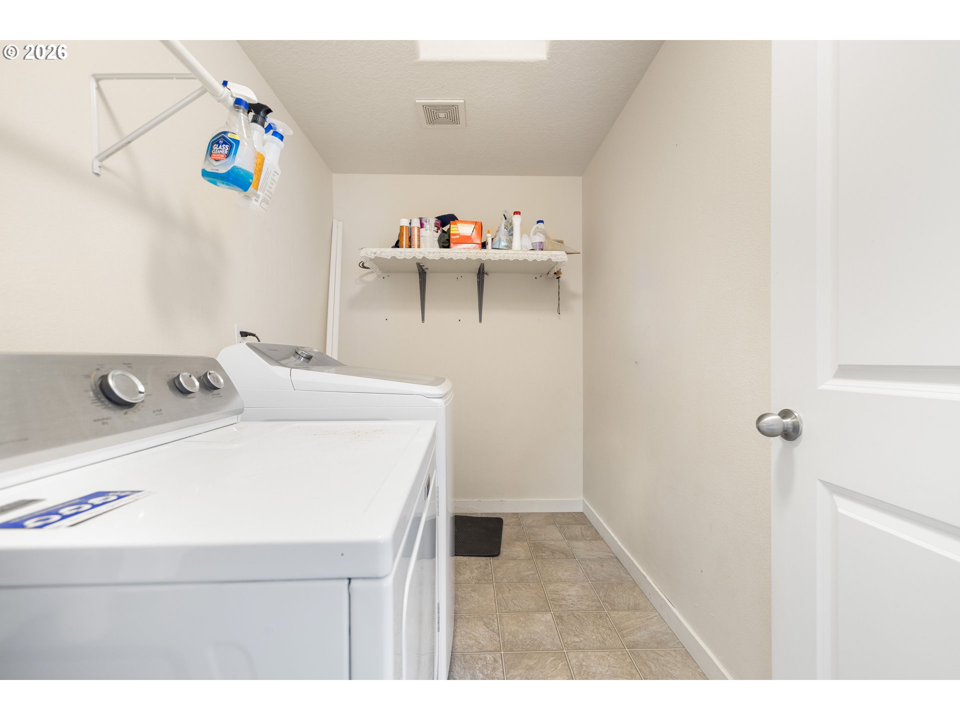 38853 Redwood Street Sandy, OR 97055 - Photo 23 of 47 Gallery Image 23