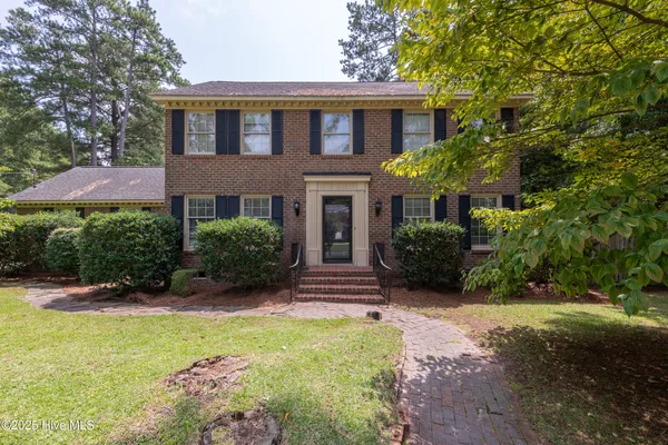 $397,000 | 401 Martinsborough Road, Greenville, NC 27858