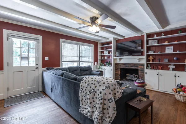 $397,000 | 401 Martinsborough Road, Greenville, NC 27858