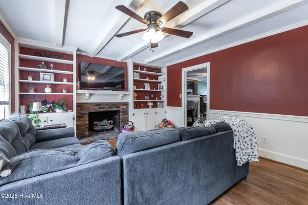 $397,000 | 401 Martinsborough Road, Greenville, NC 27858