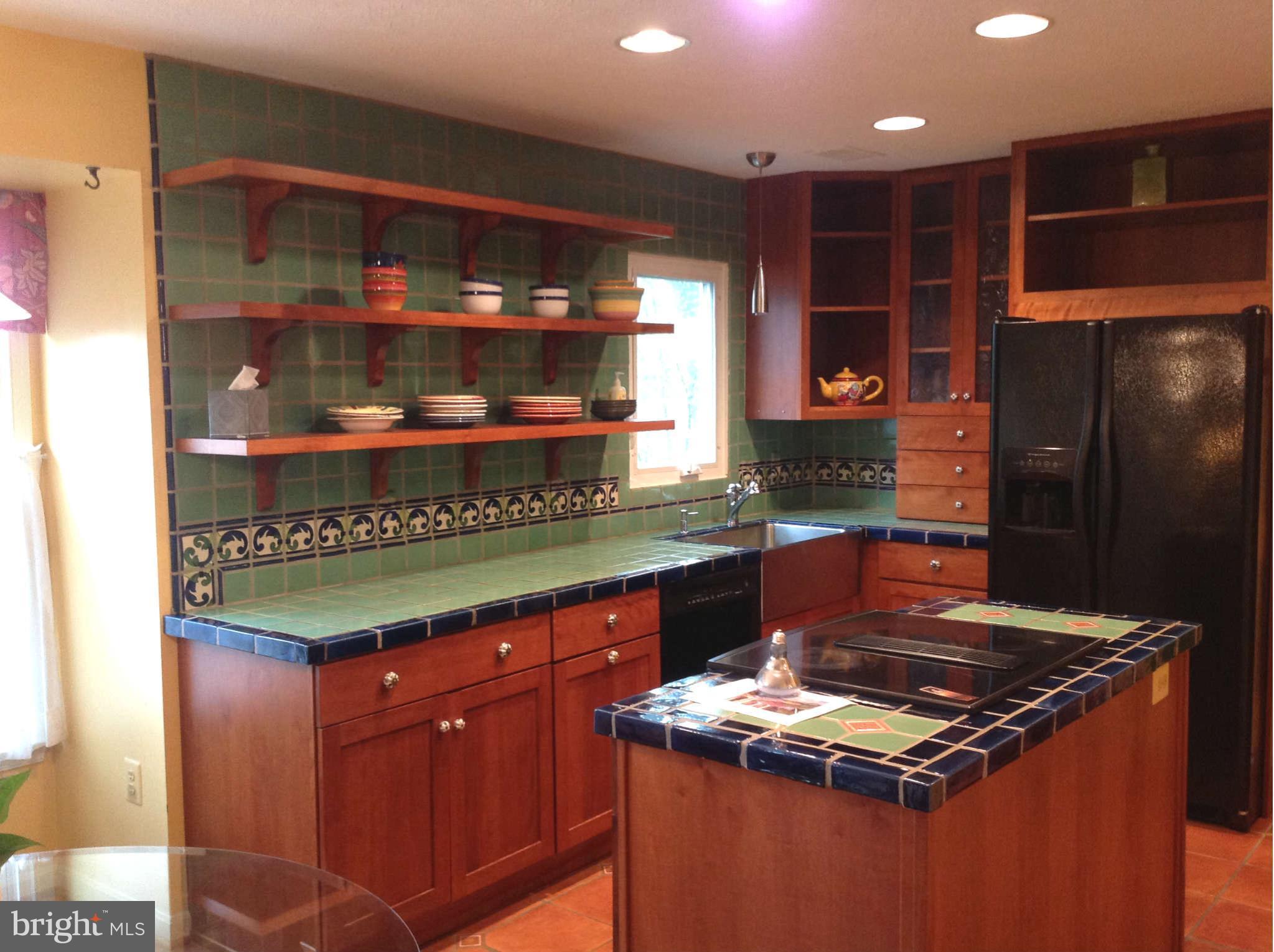 14903 Running Ridge Lane Silver Spring, MD 20906 - Photo 12 of 30 Kitchen