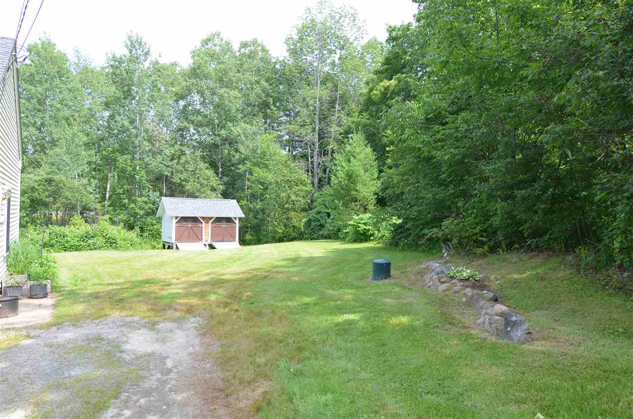 32 Old Granliden Road Sunapee, NH 03782 - Photo 4 of 24