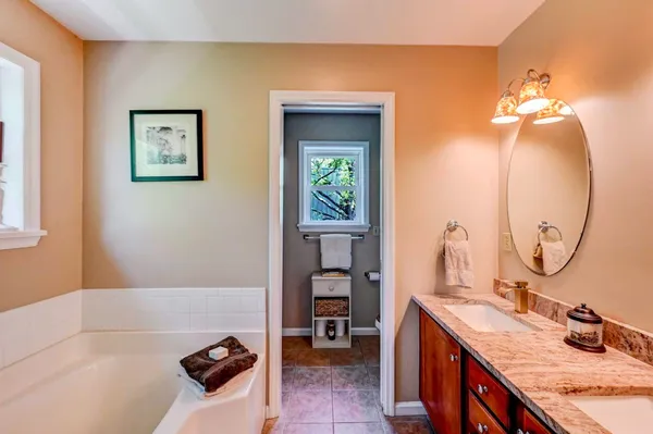 $434,900 | 128 Embill Drive, Blakeslee, PA 18610