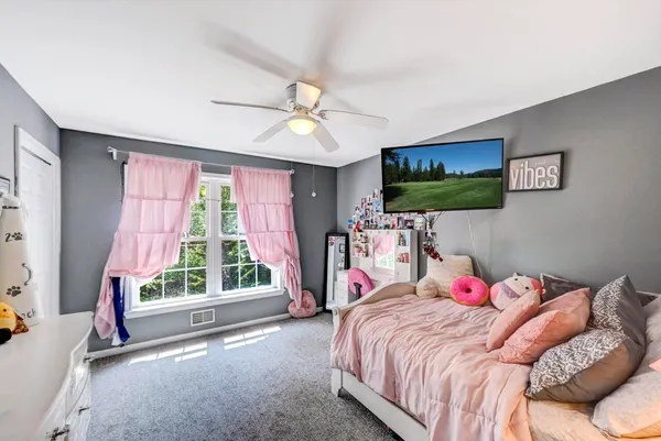$434,900 | 128 Embill Drive, Blakeslee, PA 18610