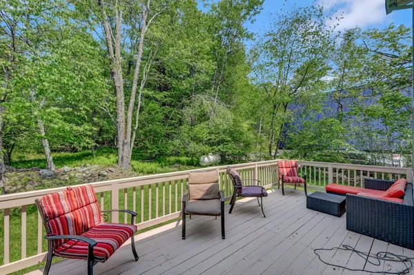 $434,900 | 128 Embill Drive, Blakeslee, PA 18610