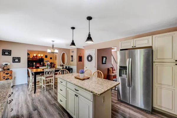 $434,900 | 128 Embill Drive, Blakeslee, PA 18610