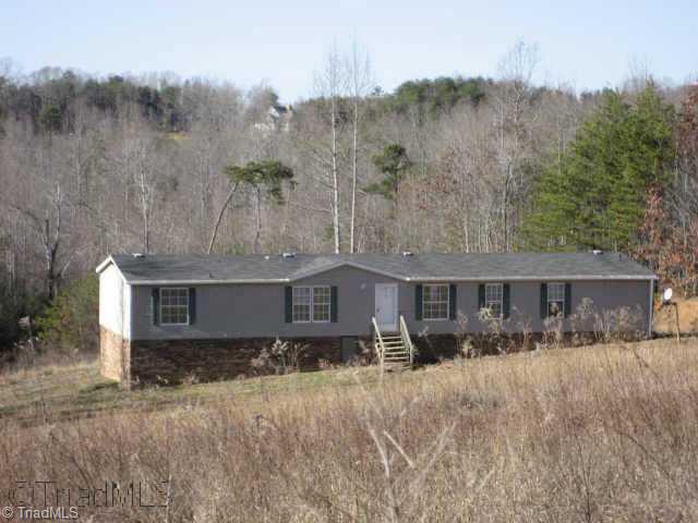 344 Walker Road Elkin, NC 28621 - Photo 1 of 3 Exterior Front.