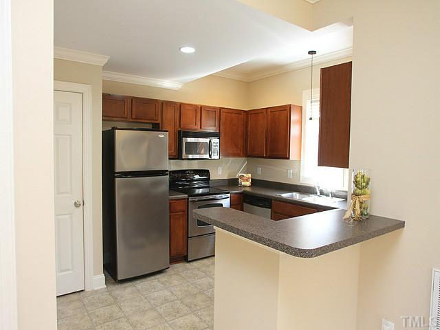 1609 Evergreen Avenue Raleigh, NC 27603 - Photo 6 of 13 Gallery Image 6