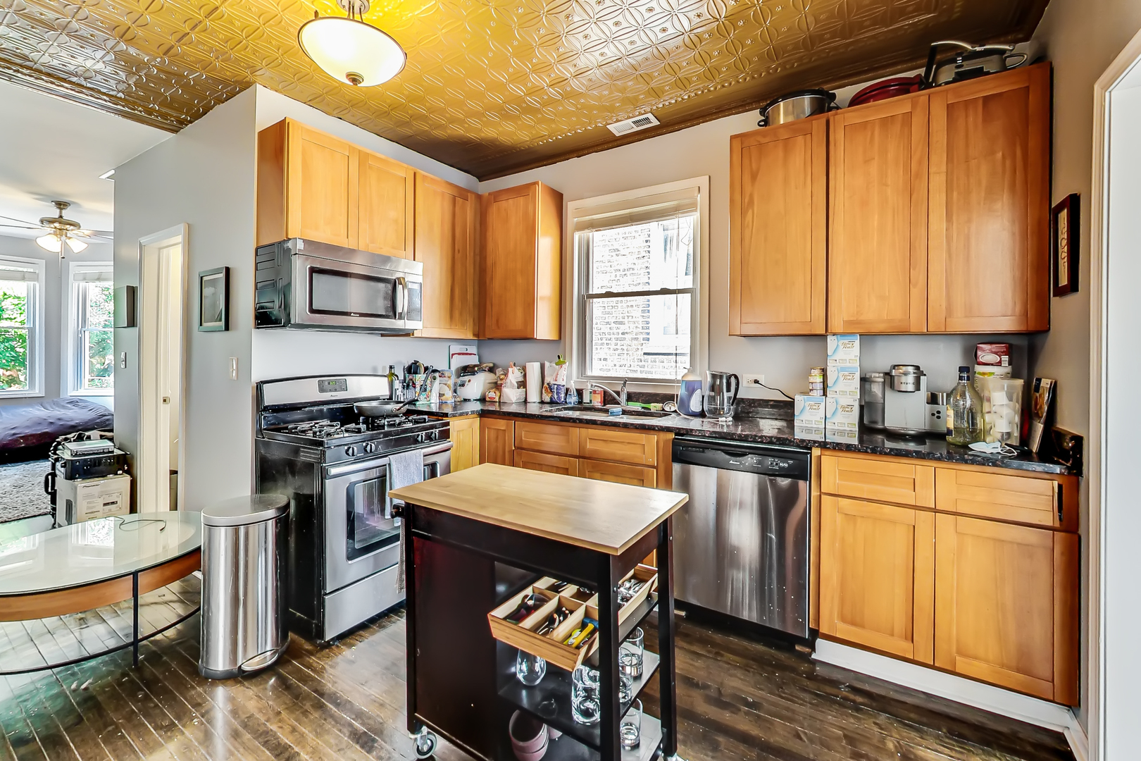 3611 West George Street Chicago, IL 60618 - Photo 25 of 54