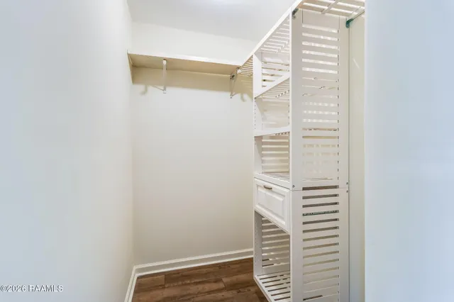 $340,000 | 310 Elmwood Drive, Lafayette, LA 70503