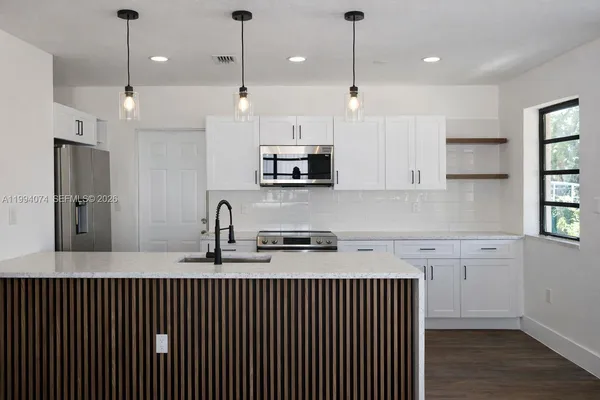 $3,500 | 1950 Northwest 57th Street, Unit 1950, Miami, FL 33142