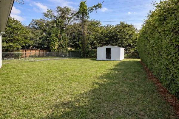 $3,500 | 1950 Northwest 57th Street, Unit 1950, Miami, FL 33142