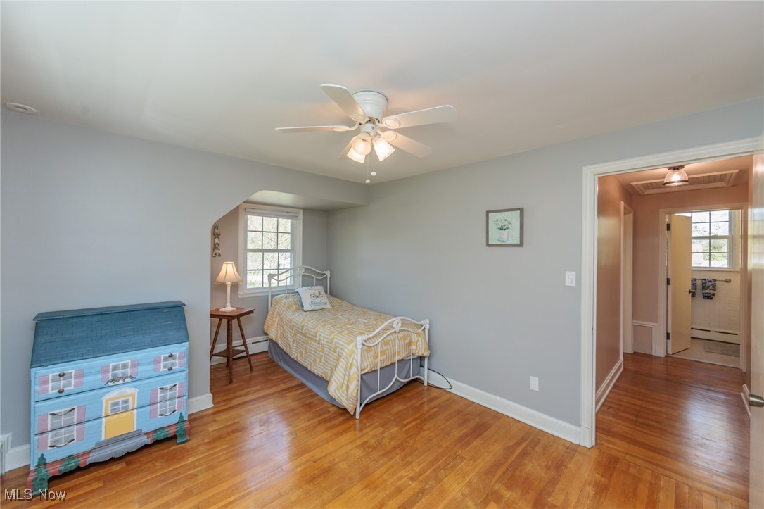4944 Middledale Road Lyndhurst, OH 44124 - Photo 29 of 44 Bedroom 3
